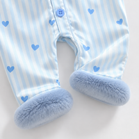Thumbnail for TinyLove – Suave y cálido – Mono para bebé con estampado de corazones y detalles de felpa