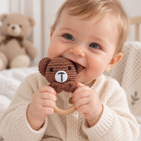 Thumbnail for CuddleRattle – Suave y divertido – Sonajero de ganchillo para bebé con anillo de madera