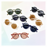 Thumbnail for Kids Sunglasses Set – Protección UV y diversión: gafas de sol para niños