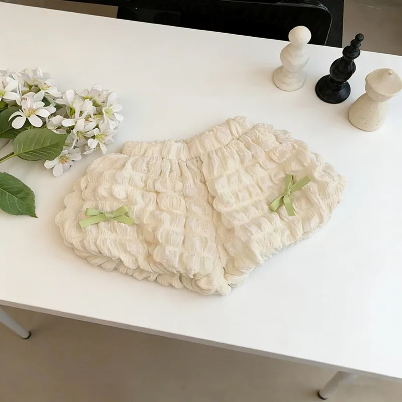 LovelyBloom – Suave y adorable – Pantalonitos de niña con volantes y lazo