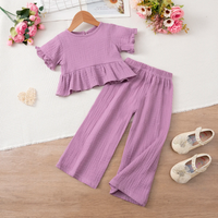 Thumbnail for SoftCharm – Elegante y cómodo: conjunto para niñas con top con volantes y pantalón largo