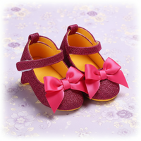 Thumbnail for Princess First Heels – Bonitos y cómodos: zapatitos para bebé