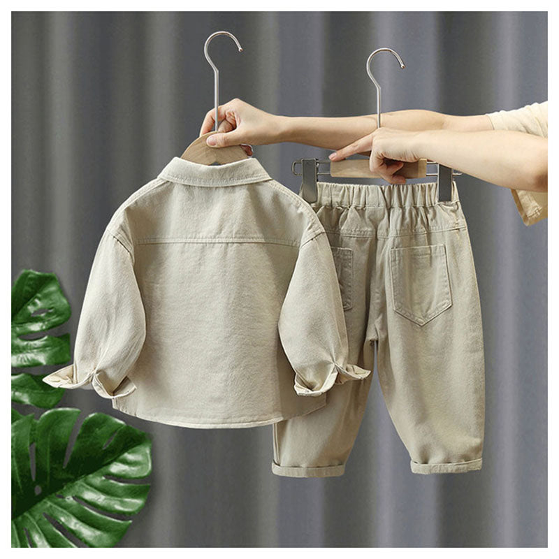 LittleExplorer – Cómodo y resistente: conjunto de pantalones y camisa para niños