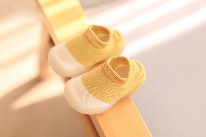 TinySteps – Comodidad y seguridad - Zapatos FlexiFeet para bebé