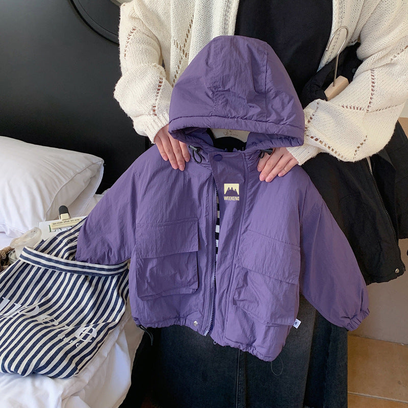 LiloWear – A prueba de viento y repelente al agua: chaqueta cortavientos con capucha para niños