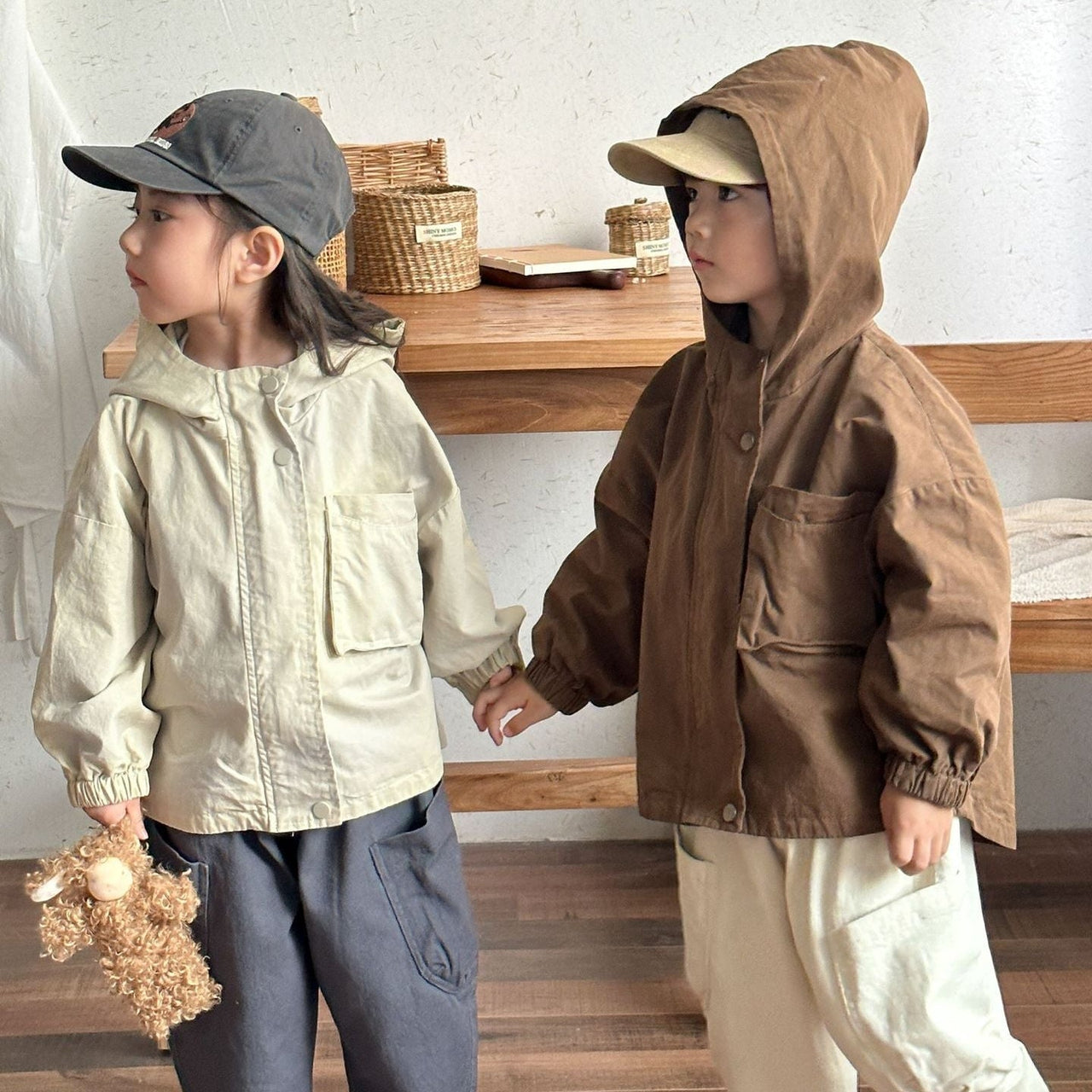 CozyShield – A prueba de viento y cómoda: parka infantil
