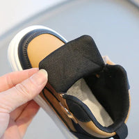 Thumbnail for CoolKicks – Cómodas y flexibles: zapatillas altas