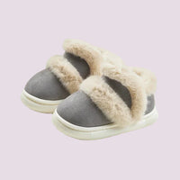Thumbnail for Little Steps – Cálidos y elegantes: botines Bagd para niñas