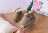 Thumbnail for CozySteps – Cálidos y prácticos: botines para niños