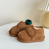 Thumbnail for CozyStep Kids – Cálidos e independientes: zapatos con velcro Djamena