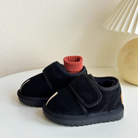 Thumbnail for CozyStep Kids – Cálidos e independientes: zapatos con velcro Djamena