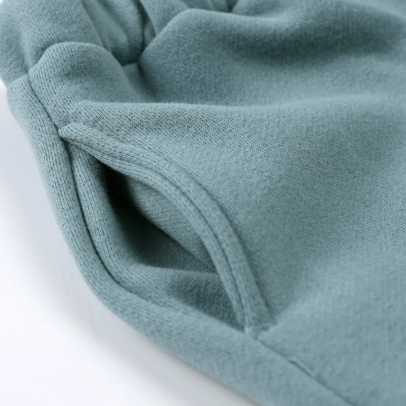 Winter Tracksuit – Calidez y comodidad: conjunto de ropa de invierno para niños
