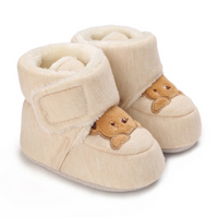 Thumbnail for TinyBoots – Acogedoras y cómodas: zapatitos de felpa para bebés para el invierno