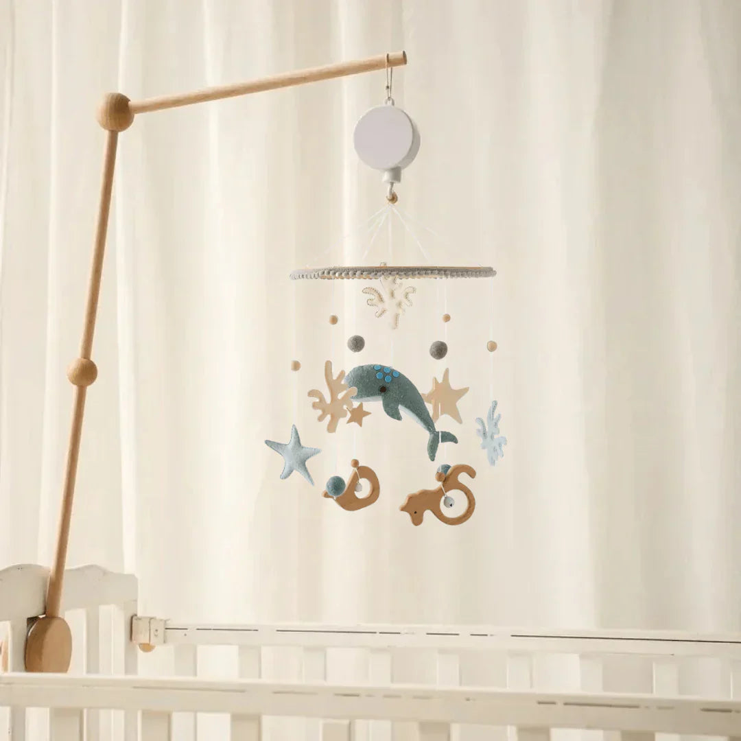LittleNest – Tranquilidad natural – Móvil de madera para bebés