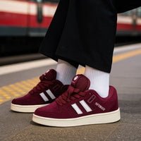 Thumbnail for UrbanStep – Moderno y cómodo: zapatilla deportiva en color burdeos