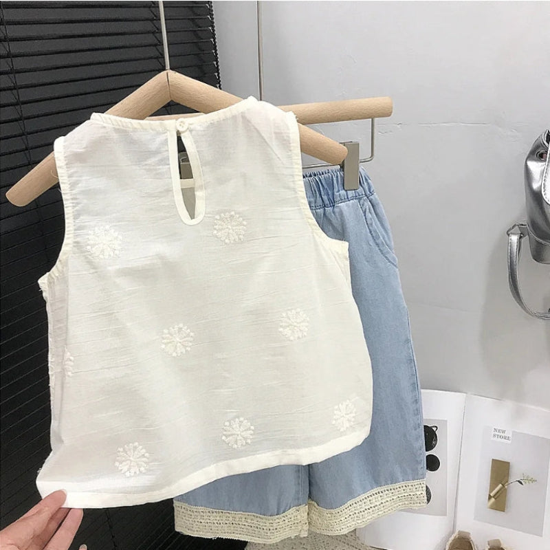 Sleeveless Tops & Pants – Suave y elegante: conjunto de ropa de verano para niños
