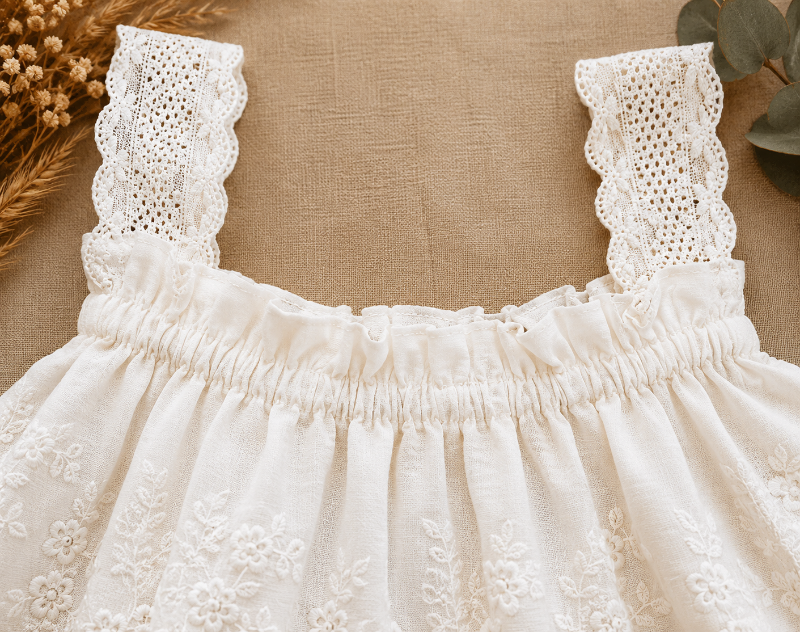 TinyLuxe – Conjunto de verano de Somerset: top de encaje y pantalones de pierna ancha