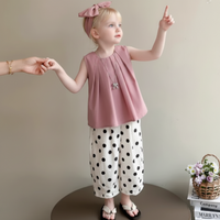 Thumbnail for Sleeveless Tops & Pants – Suave y elegante: conjunto de ropa de verano para niños