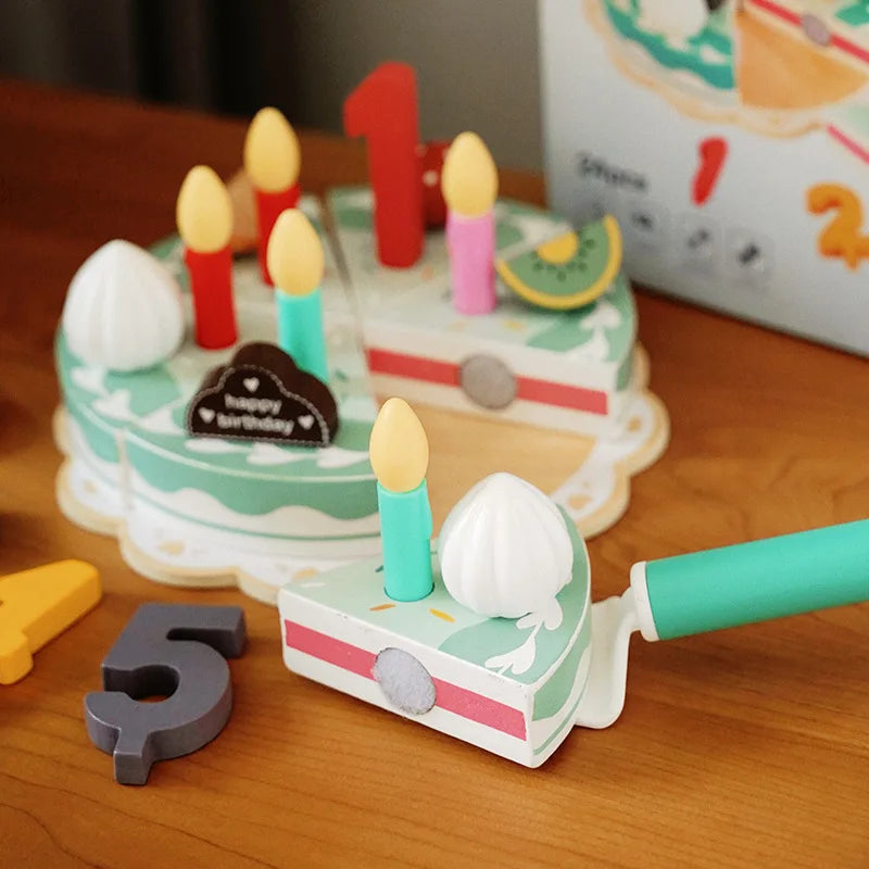TinyChef – Educativo y divertido: juego de cocina de madera con tarta y accesorios