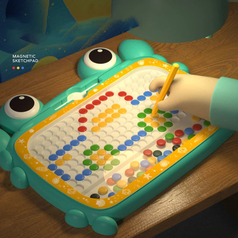 Crabby Sketcher™ - Pioneering Learning - Tableta magnética en forma de cangrejo