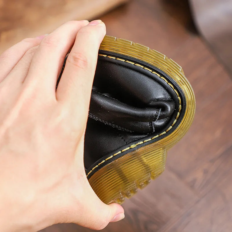 BlackLine – Resistentes y cómodas: botas militares con cordones