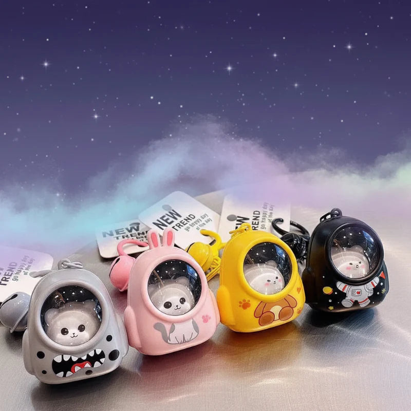 Glowing Astronaut Charm – Bonito y luminoso: colgante de bolso con forma de astronauta