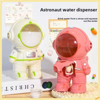 Thumbnail for SpaceBot – Genial y práctico: vaso para beber Astronaut