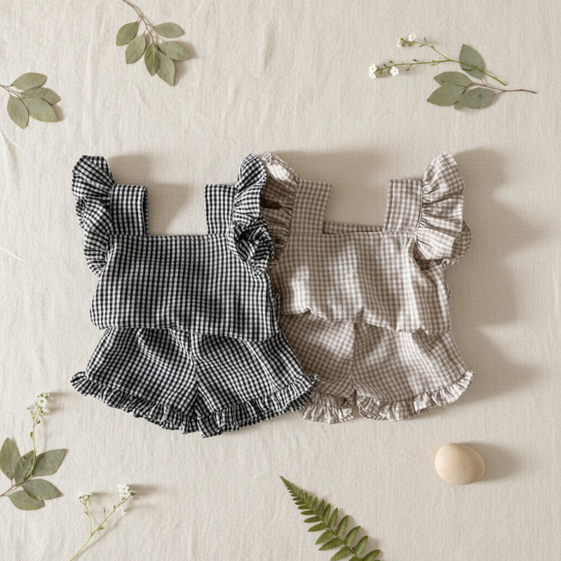 Girls Ruffle Tee – Ligero y adorable – Conjunto de ropa para niños