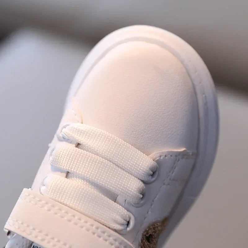 Bear Sneakers – Cómodas y monísimas: zapatillas de osito para niños