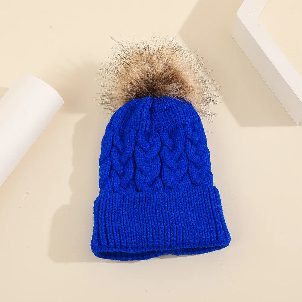 Mini Fashion™ - Fuente propia - Gorro con pompón