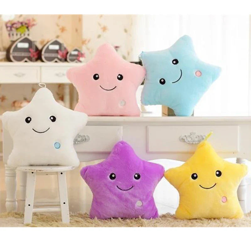 Glow Star Pillow™ – Diversión estelar en la cama - Almohada luminosa de peluche