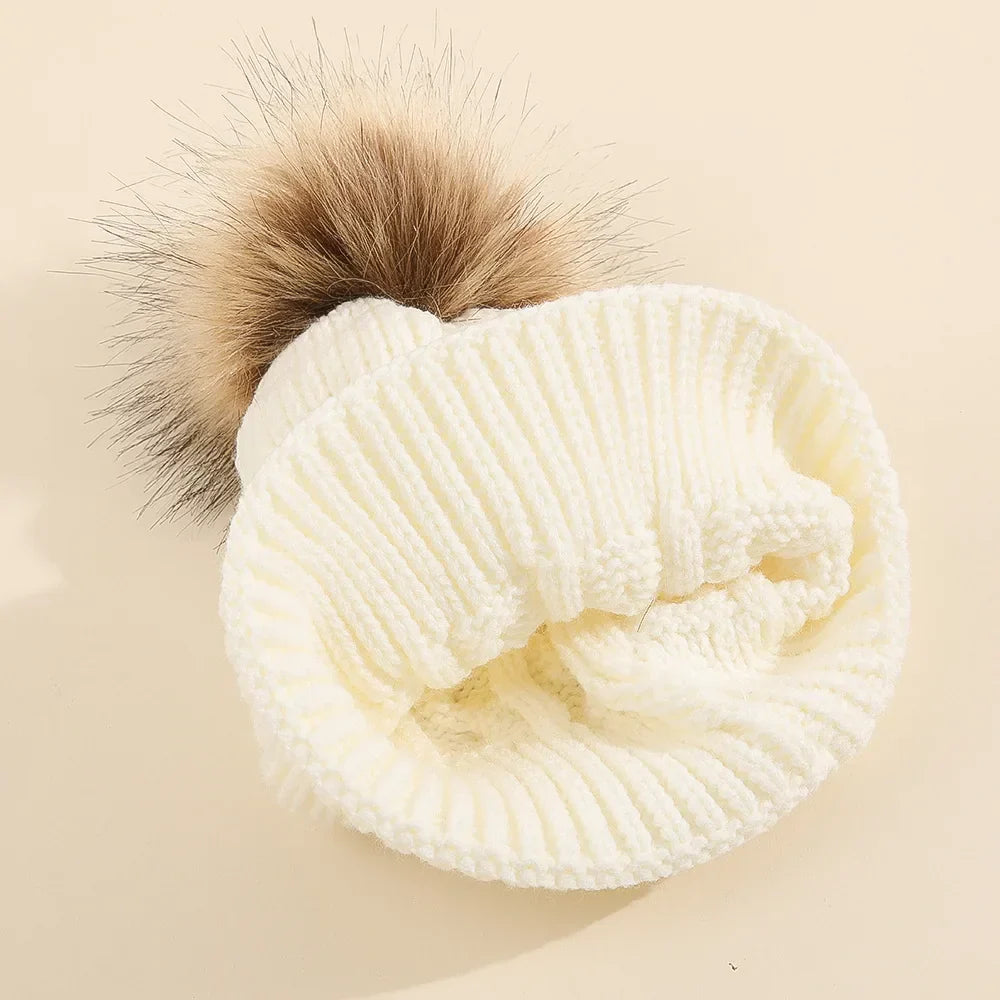 Mini Fashion™ - Fuente propia - Gorro con pompón