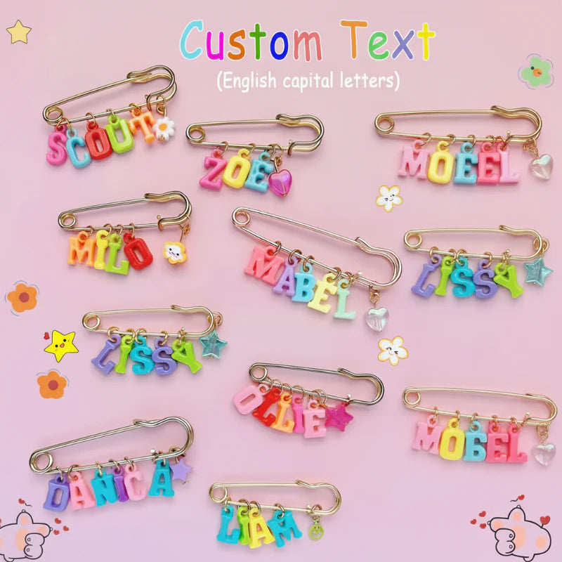 Personalized Charm Pin – Personal y elegante: broche con nombre