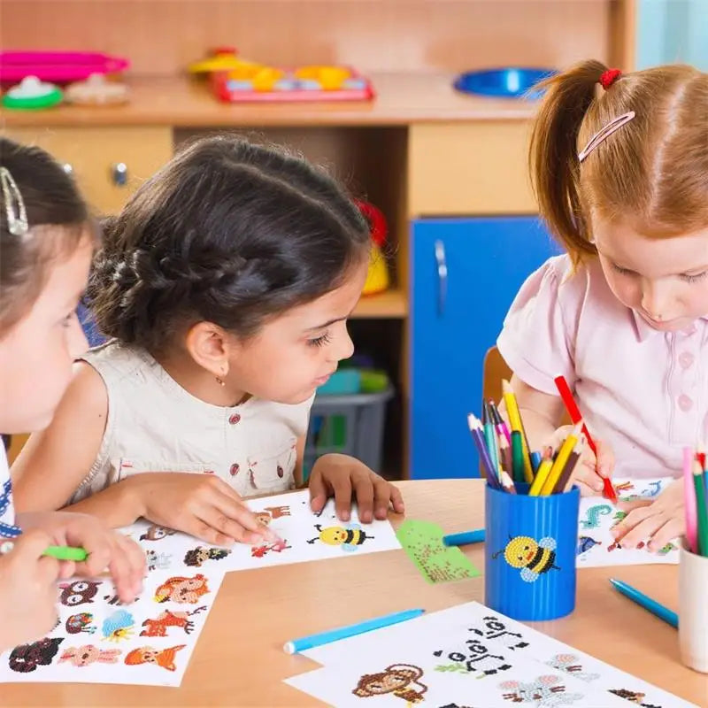 GemArt – Sombras y brillos: pegatinas para pintura con diamantes