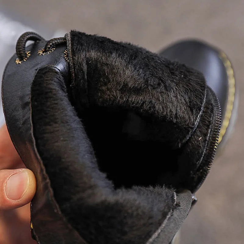 BlackLine – Resistentes y cómodas: botas militares con cordones