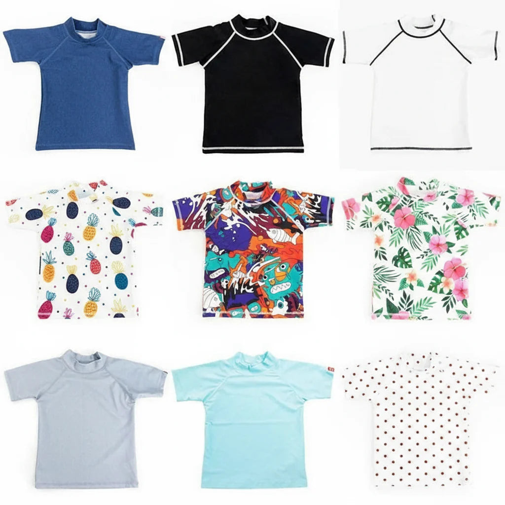 SunnyGuard – Verano y protección: camiseta de baño infantil con mangas cortas y protección UV