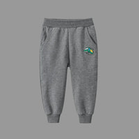 Thumbnail for SportyFit – Informal y flexible: pantalones de chándal para niños