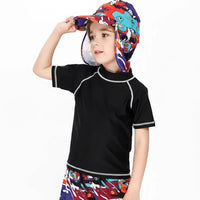 Thumbnail for SunnyGuard – Verano y protección: camiseta de baño infantil con mangas cortas y protección UV