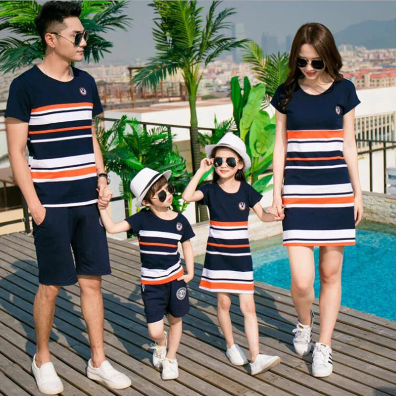 Mini Fashion™ - Diversión en familia - Conjunto familiar a rayas