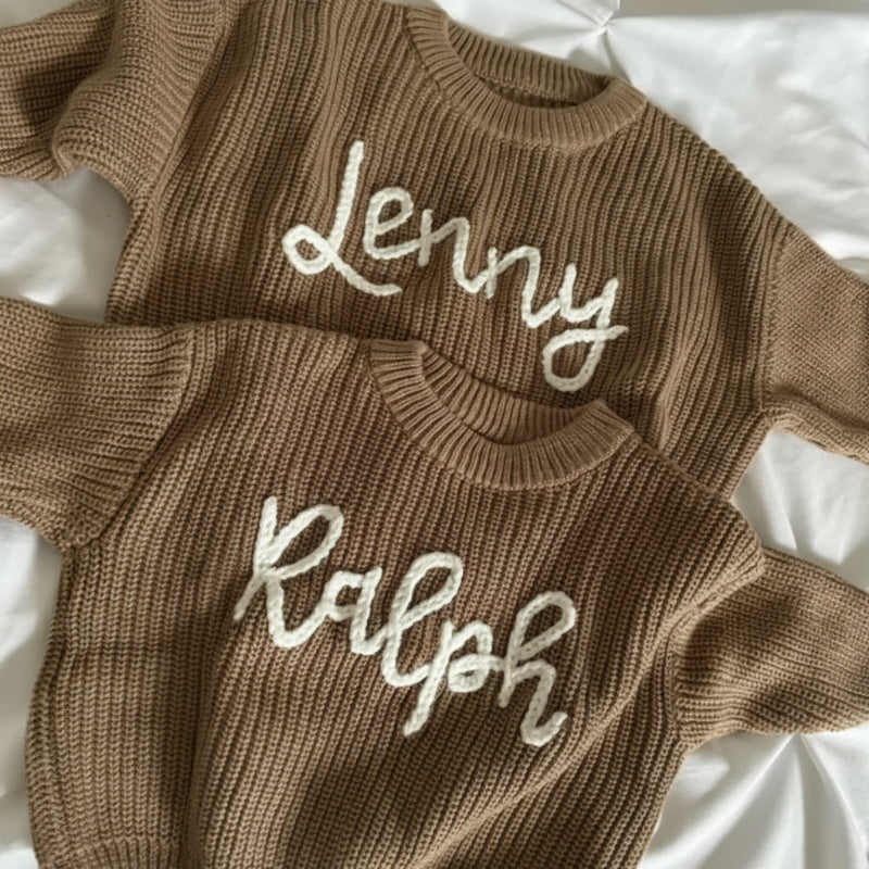 Personalized Baby Sweater – Único y lleno de cariño: jersey de bebé bordado y personalizado