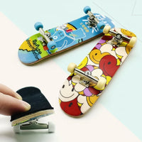 Thumbnail for MiniDeck – Resistente y flexible: monopatín de dedo