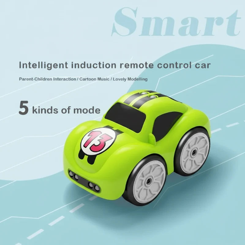 TinyRacer – Diversión dibujando y conducción inteligente: coche autónomo de dibujos animados