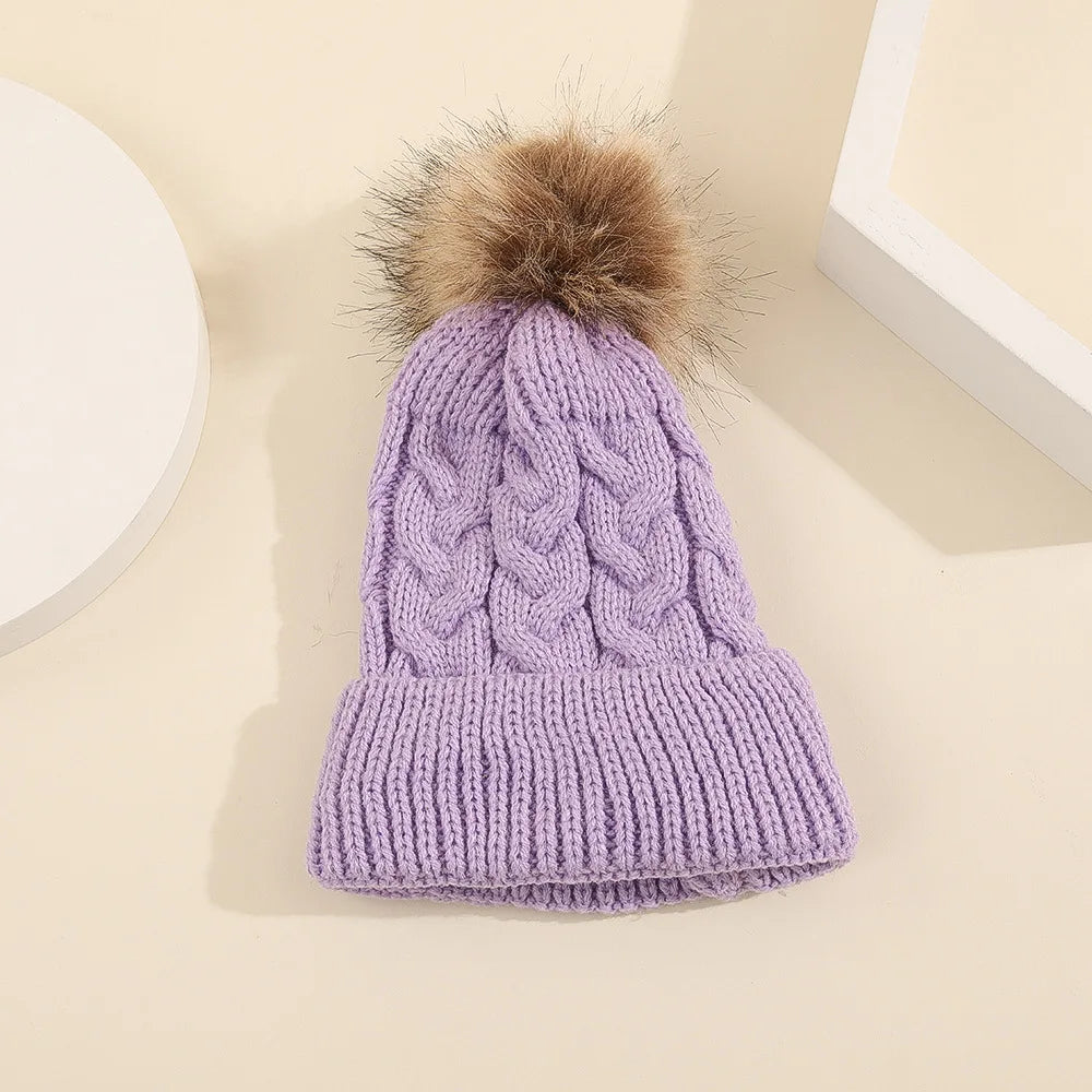 Mini Fashion™ - Fuente propia - Gorro con pompón